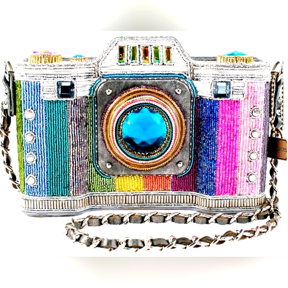 Mary Frances Handbags - #415 Mary Frances Camera Crossbody Bag 💙